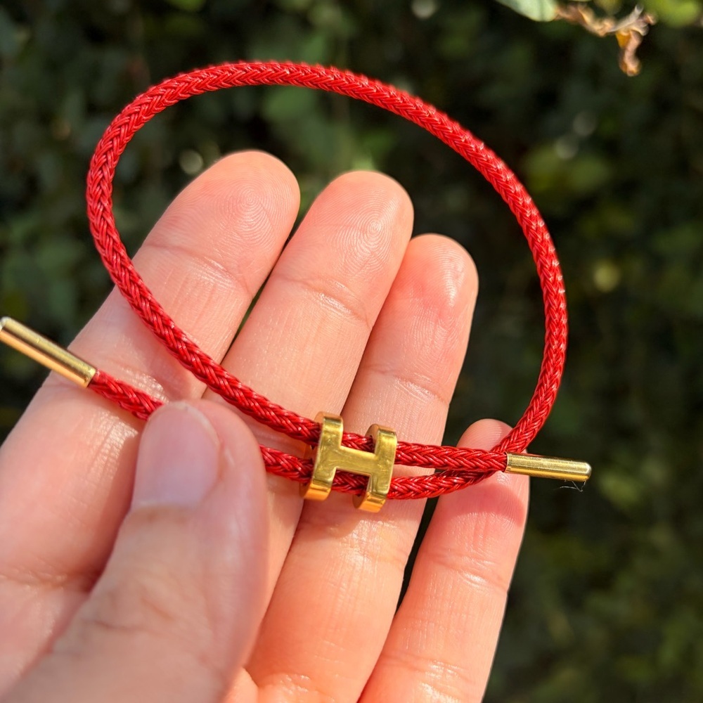 Red and Gold Bracelet - Picture 6 of 6